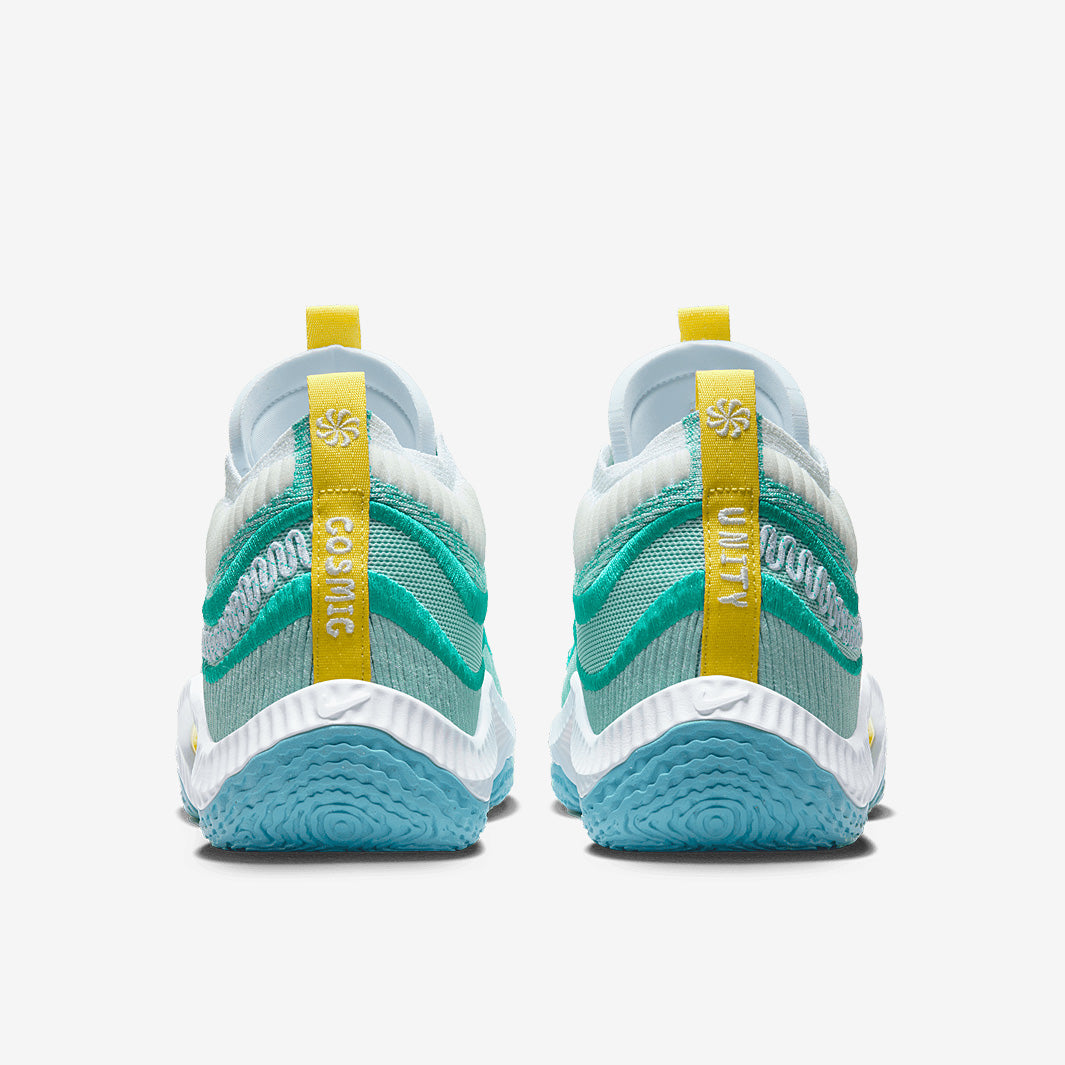 Nike Cosmic Unity 3