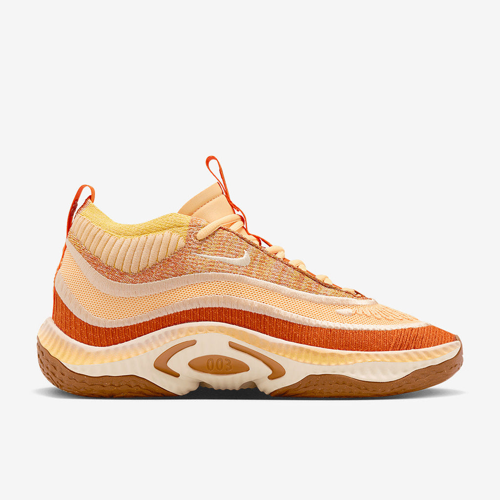 Nike Cosmic Unity 3