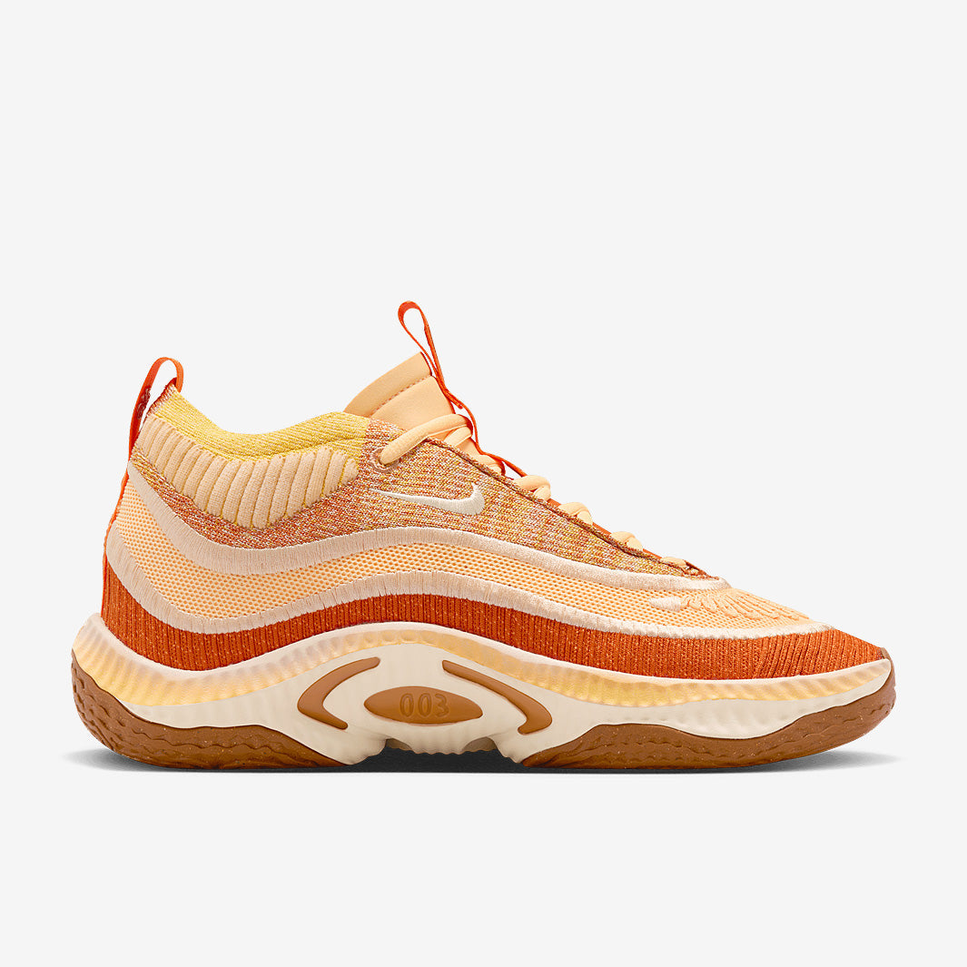 Nike Cosmic Unity 3