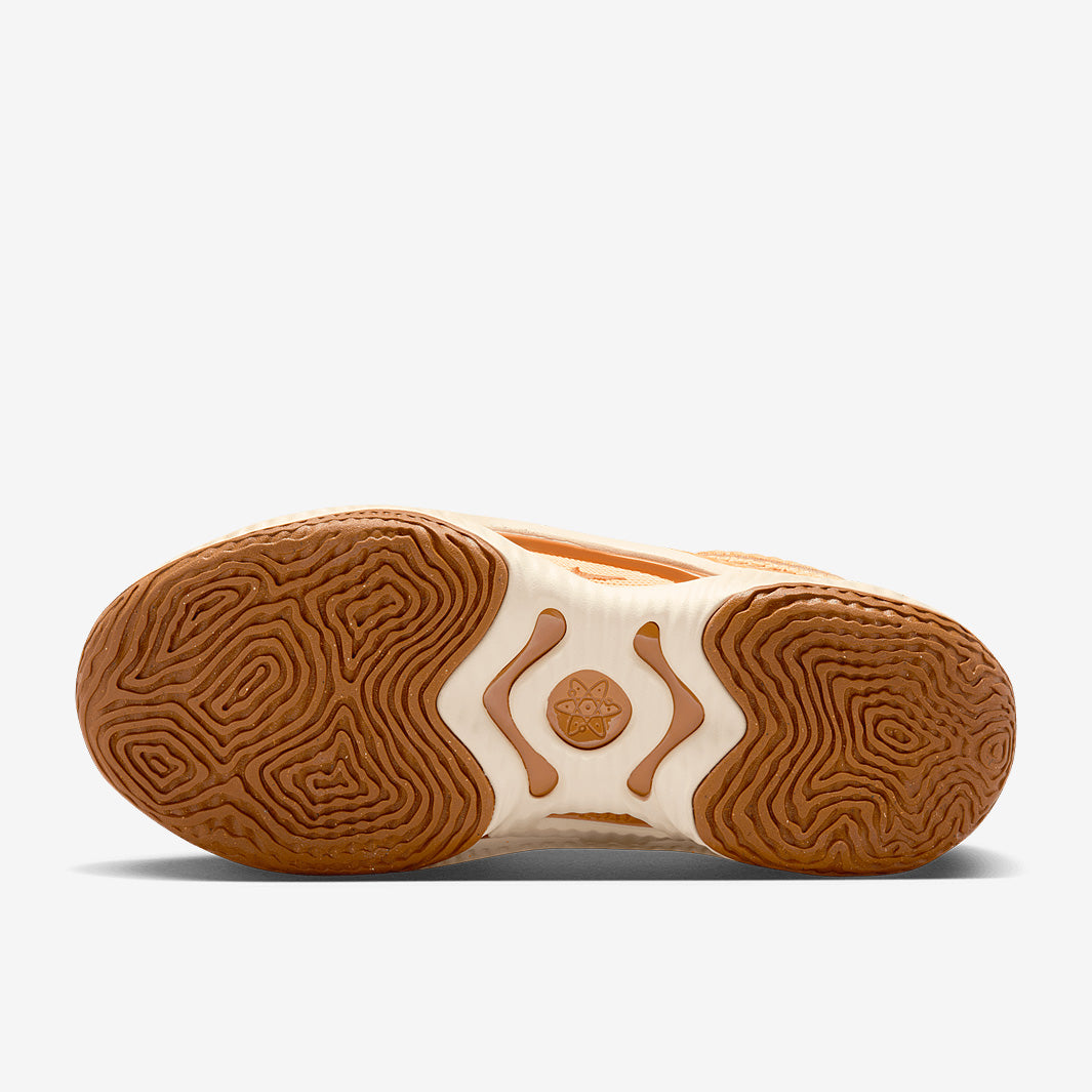 Nike Cosmic Unity 3