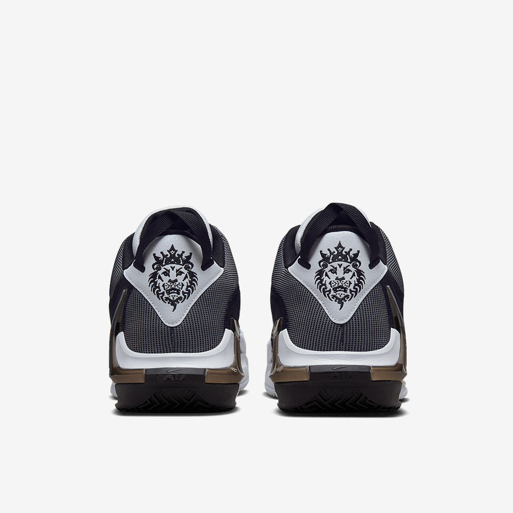 Nike LeBron Witness 7