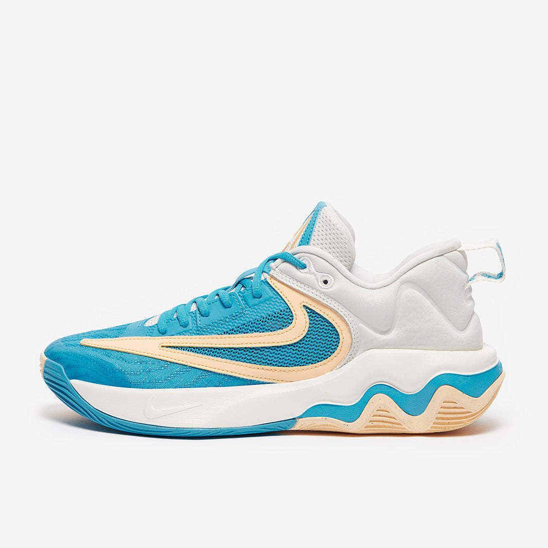 Nike Giannis Immortality 3