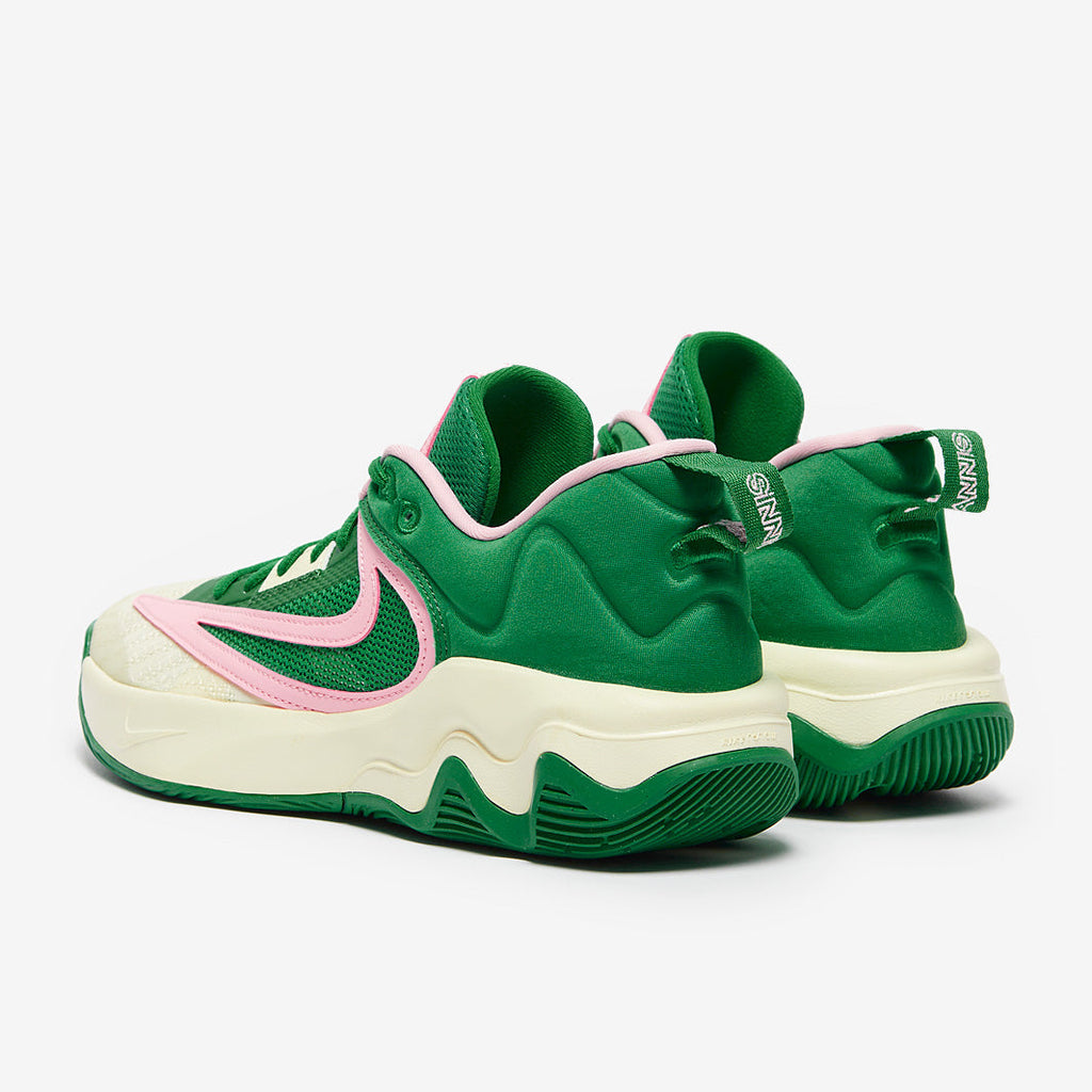 Nike Giannis Immortality 3