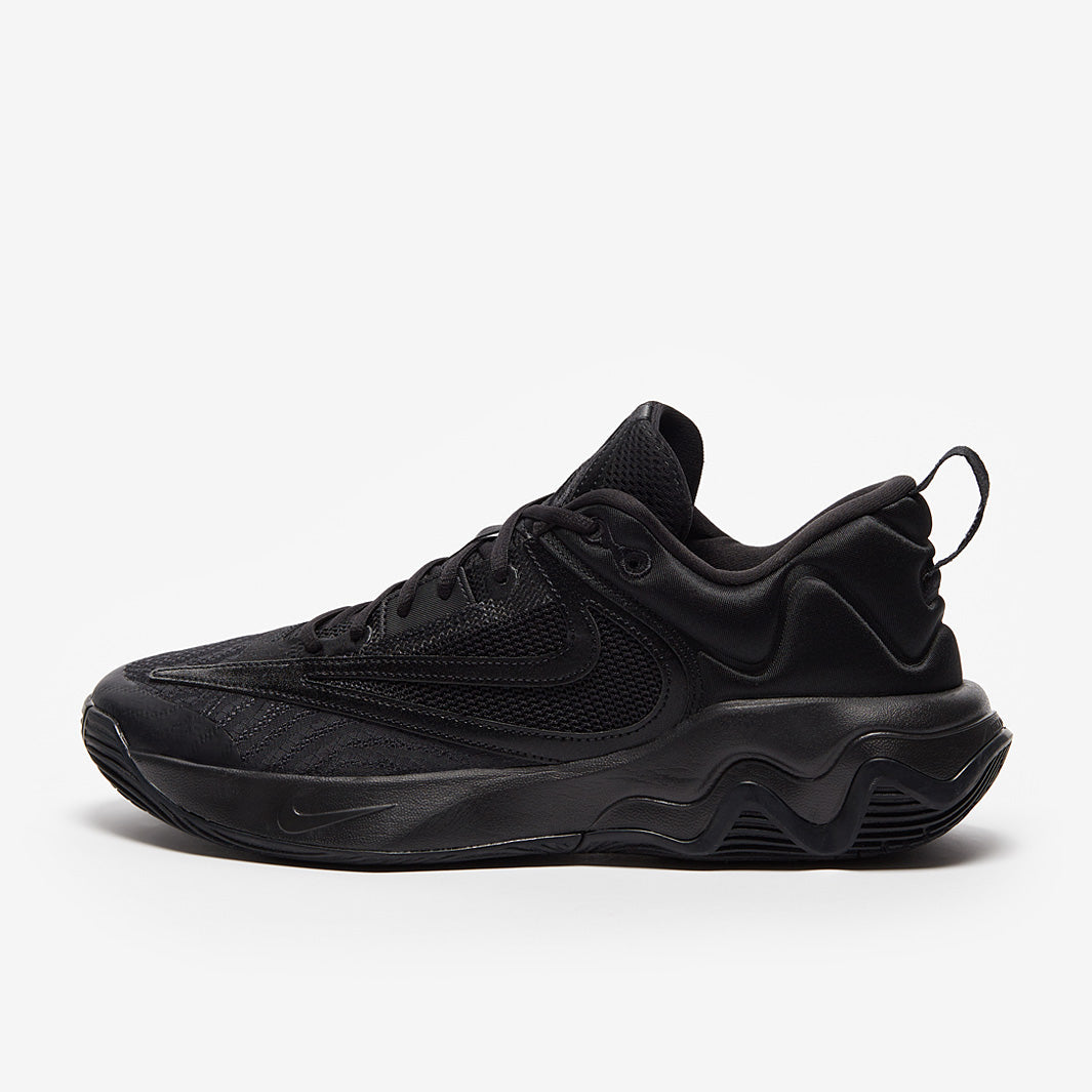 Nike Giannis Immortality 3