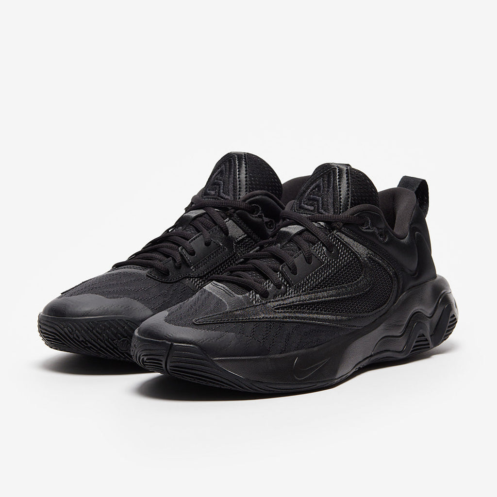 Nike Giannis Immortality 3