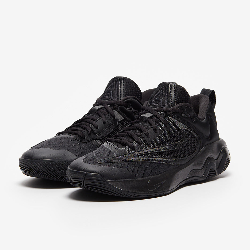 Nike Giannis Immortality 3
