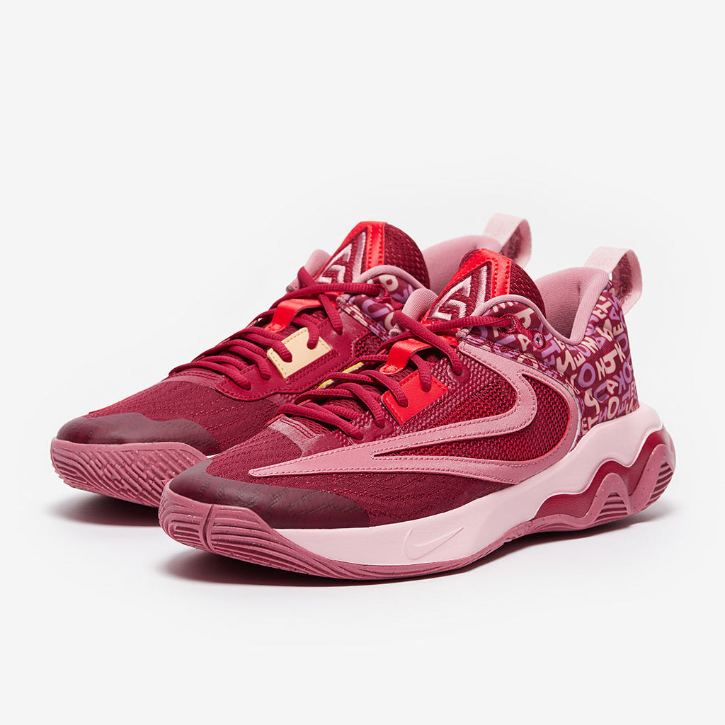 Nike Giannis Immortality 3