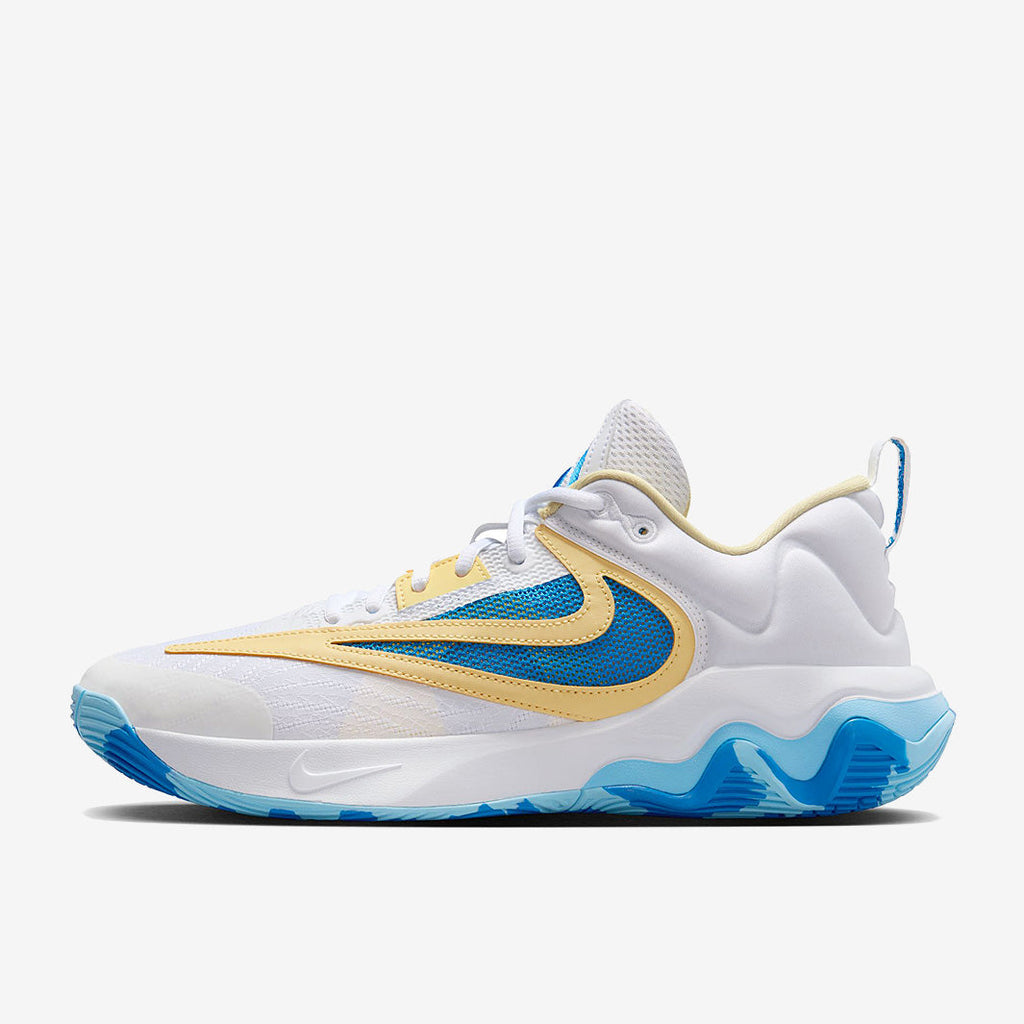 Nike Giannis Immortality 3