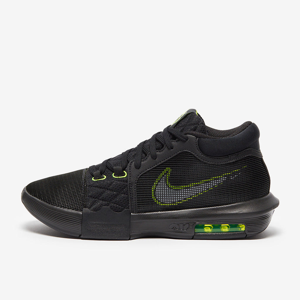 Nike LeBron Witness 8