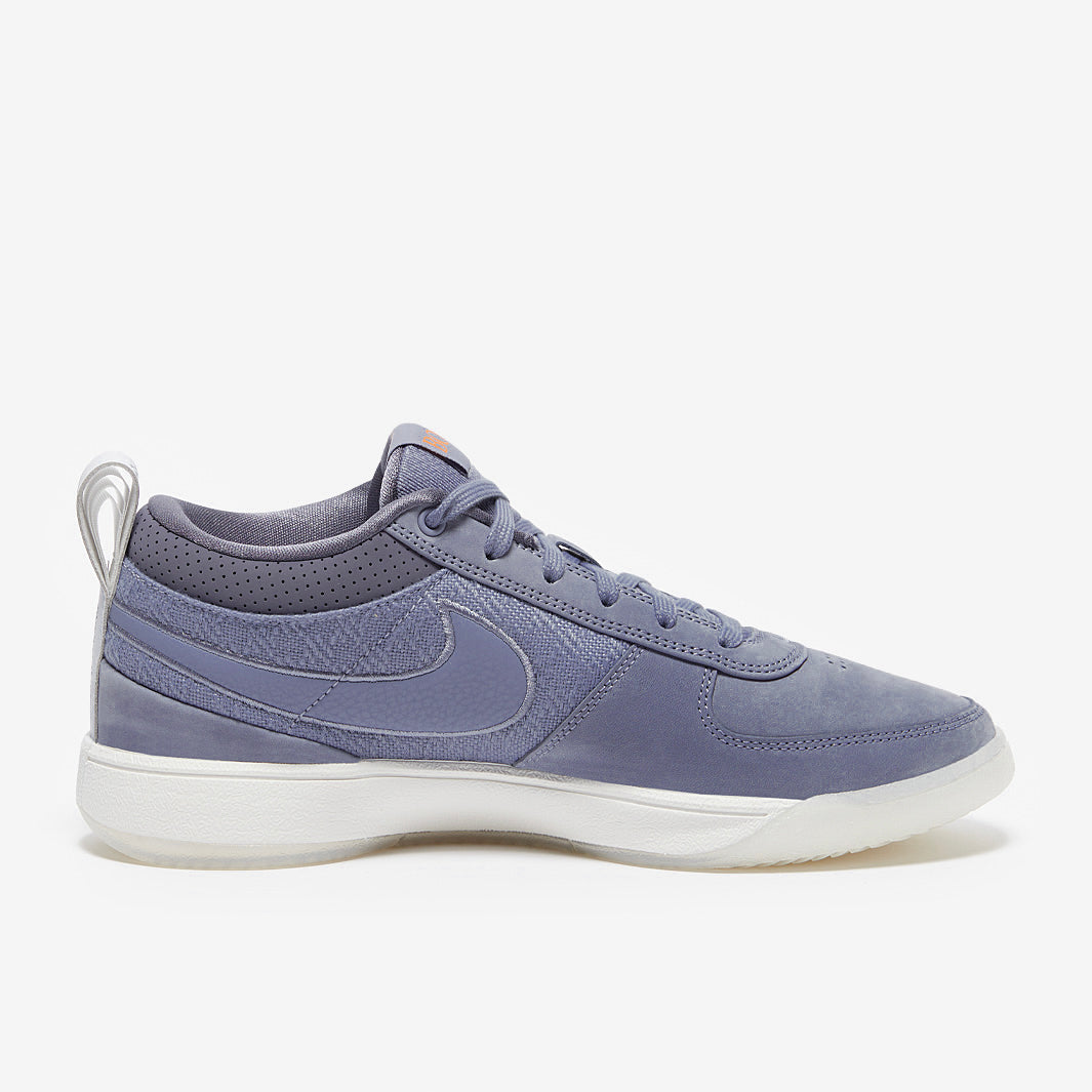 Nike Book 1