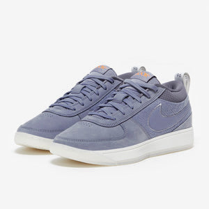 Nike Book 1