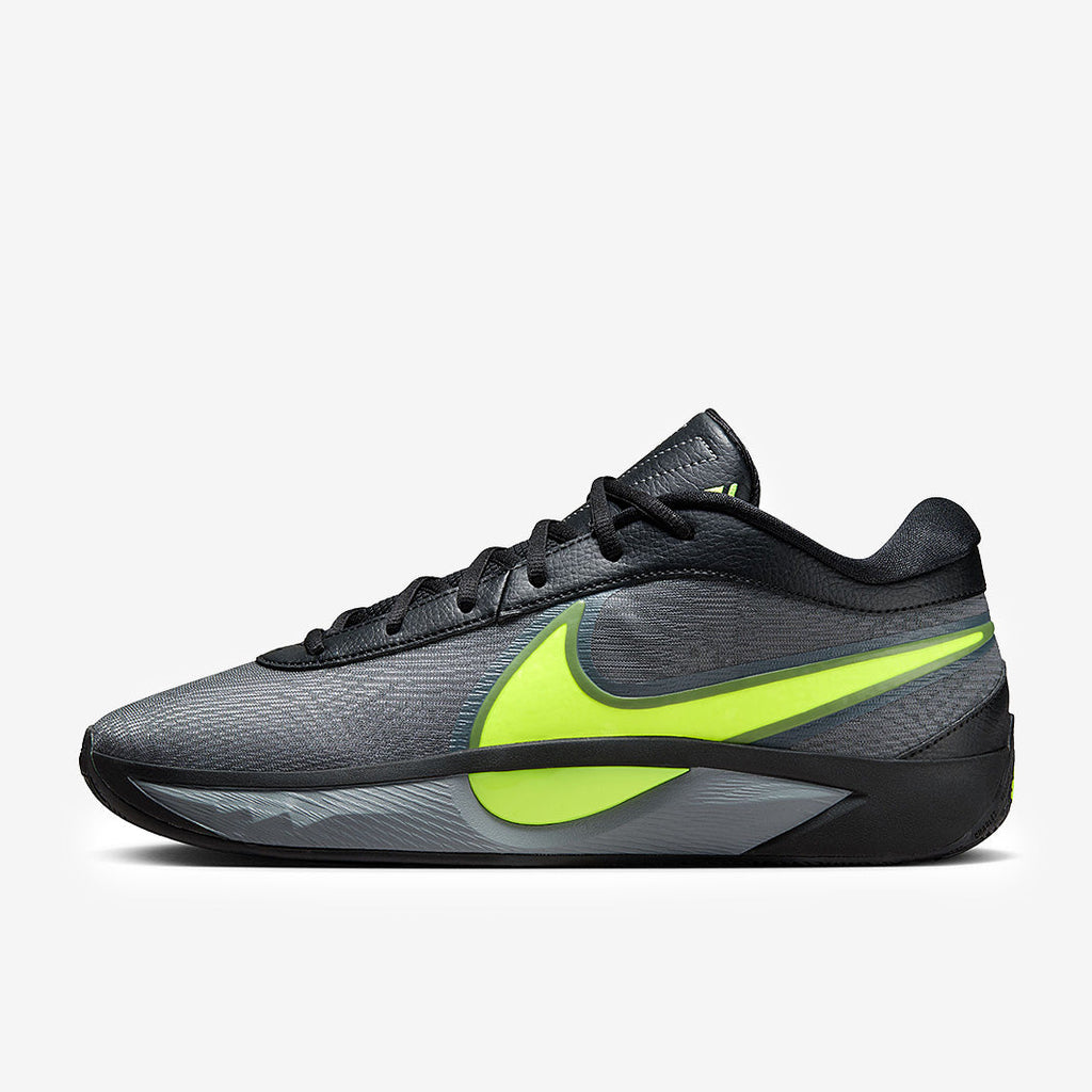 Nike Giannis Freak 6