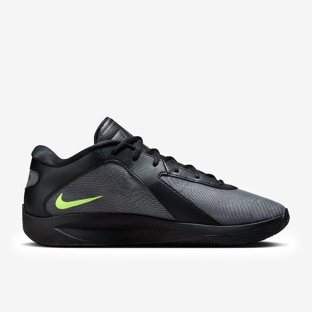 Nike Giannis Freak 6