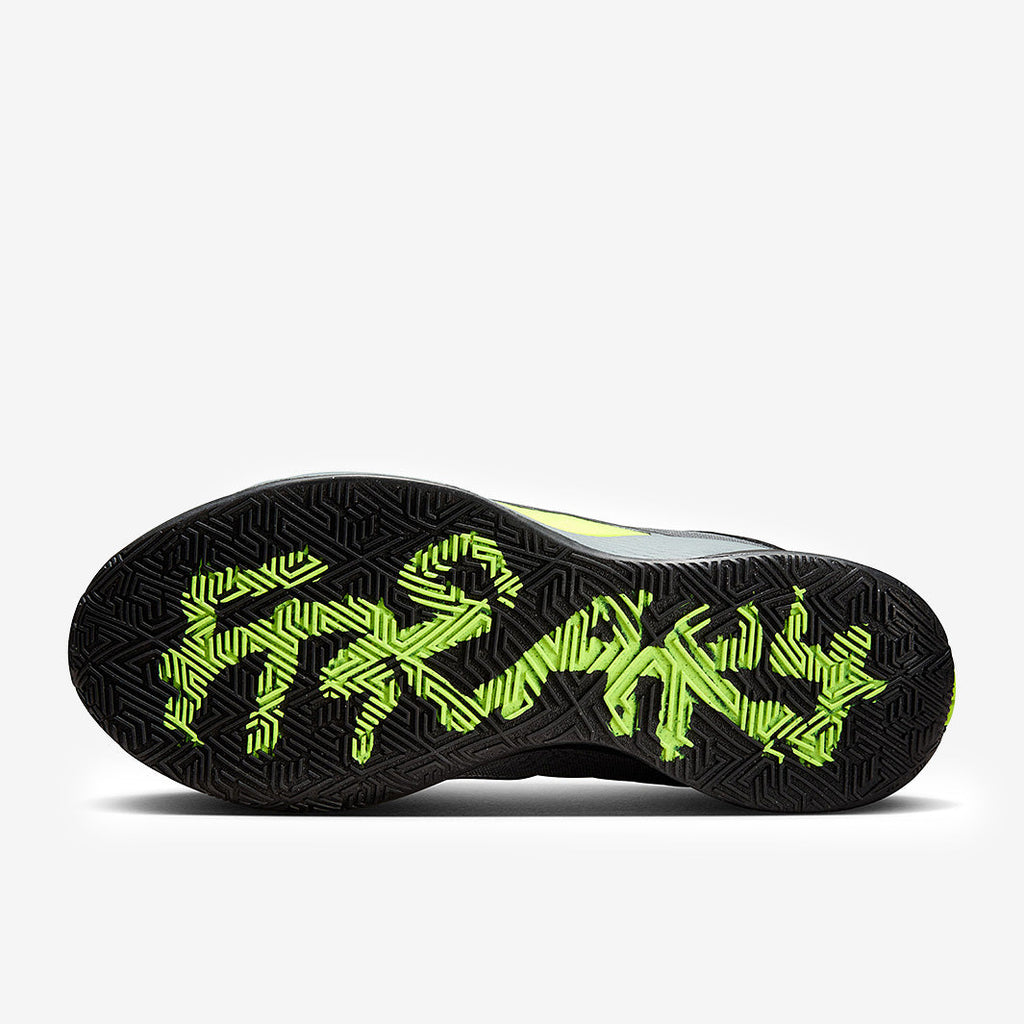 Nike Giannis Freak 6