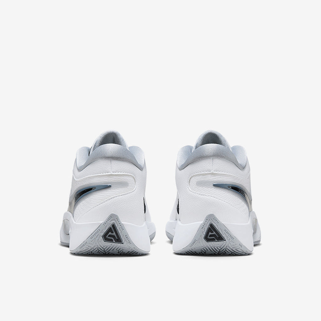 Nike Giannis Freak 6