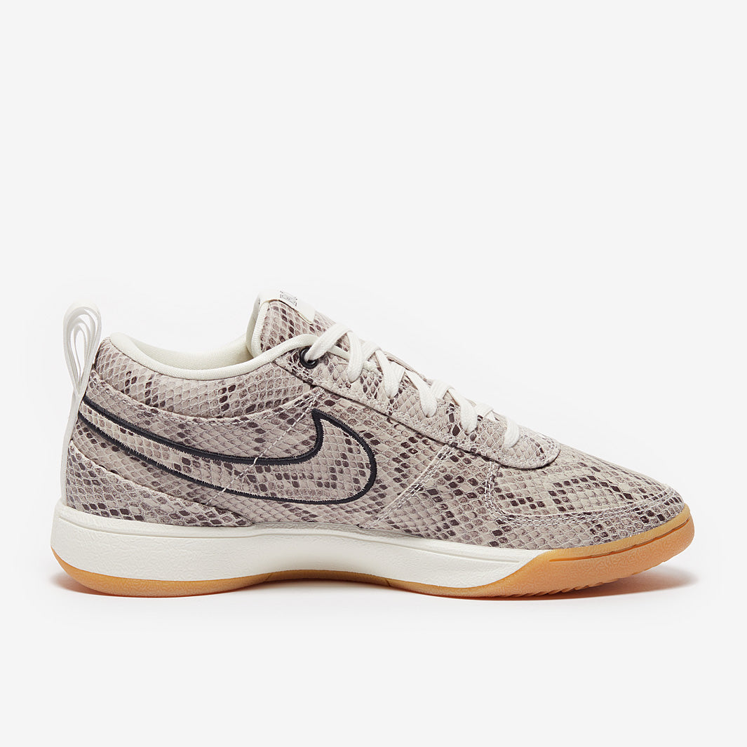Nike Book 1