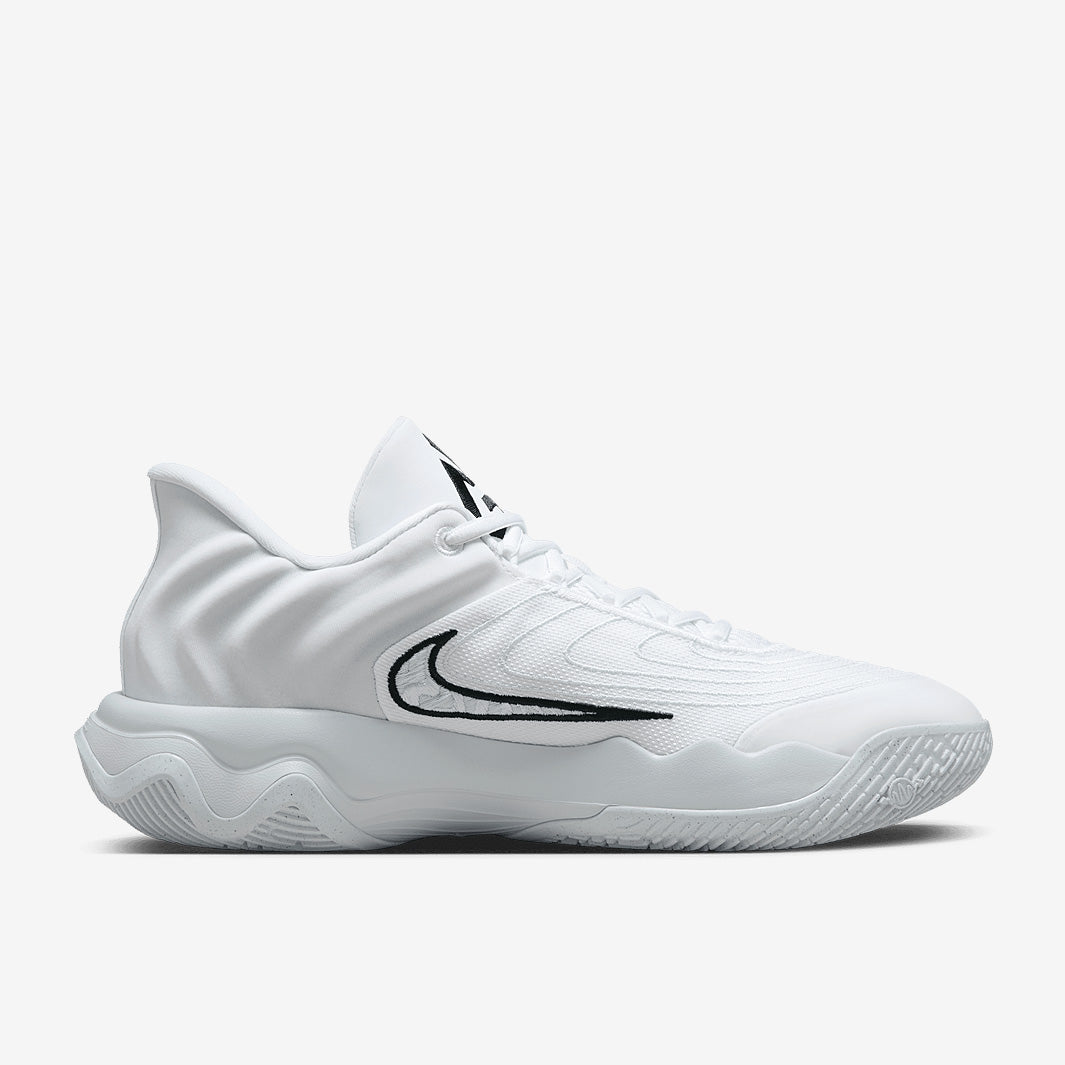 Nike Giannis Immortality 4