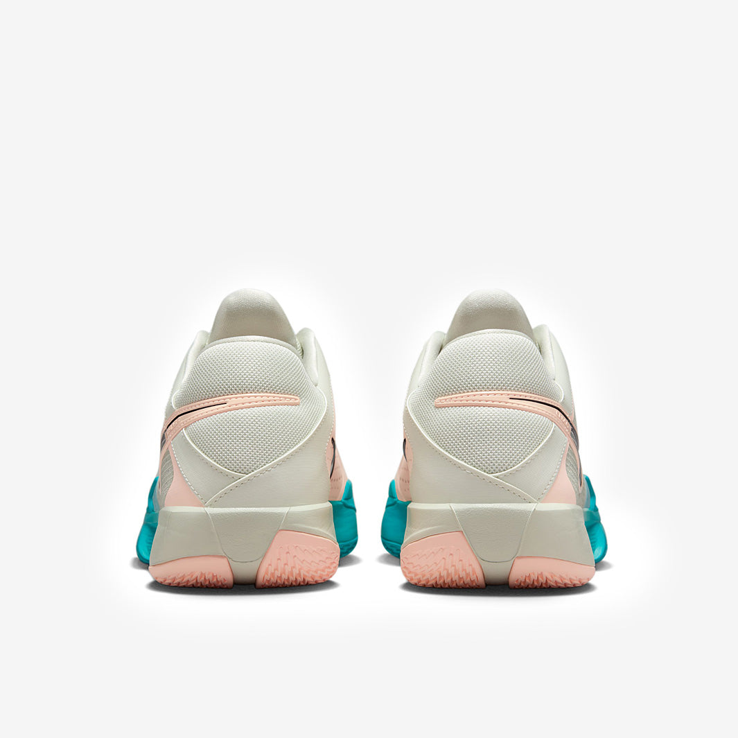 Nike G.T. Cut Cross