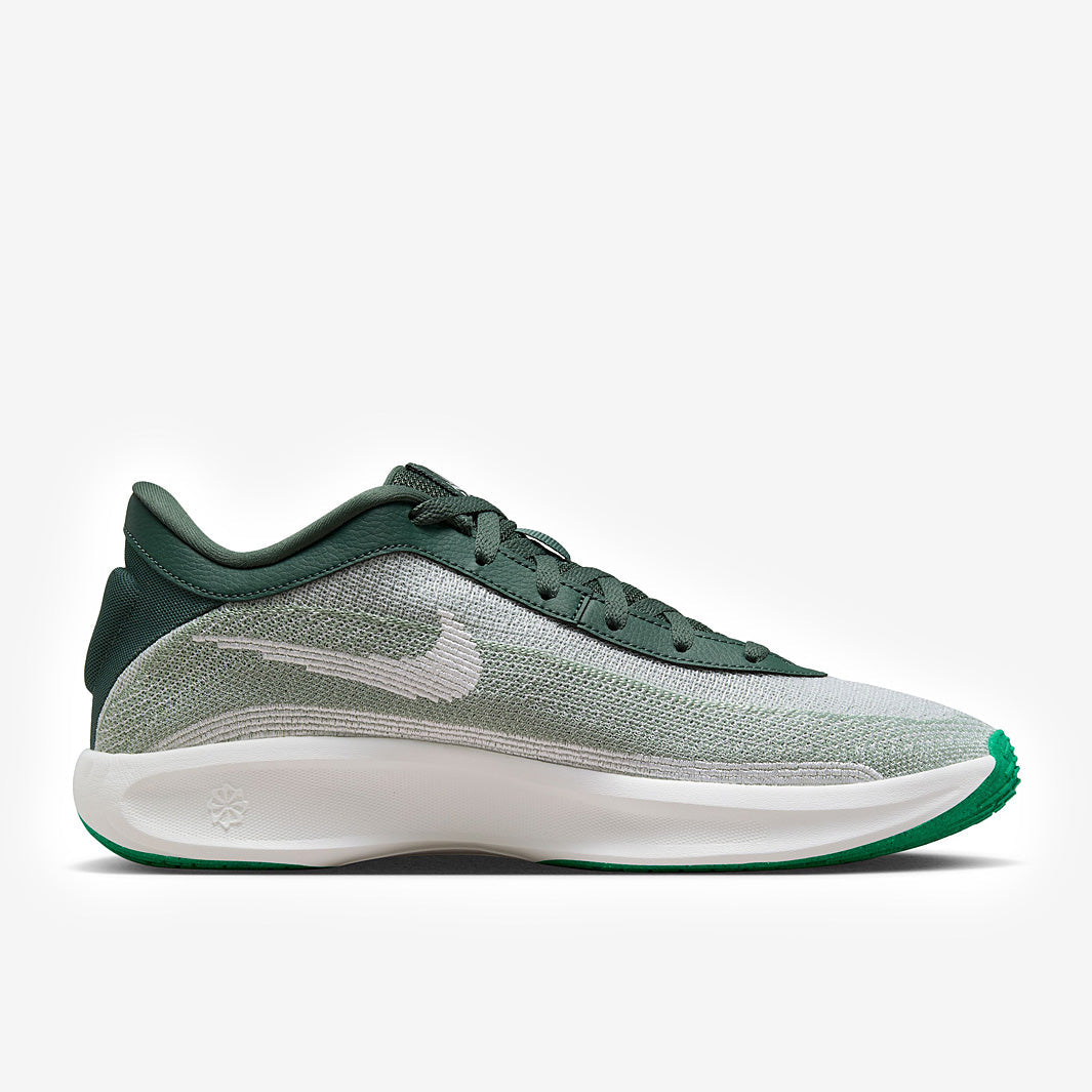 Nike G.T. Hustle Academy