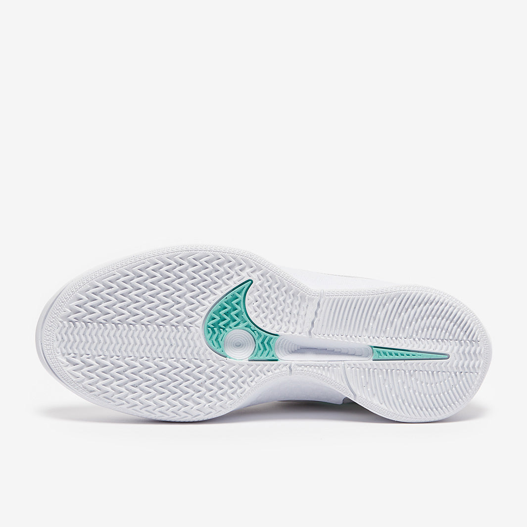 Womens Nike Sabrina 2