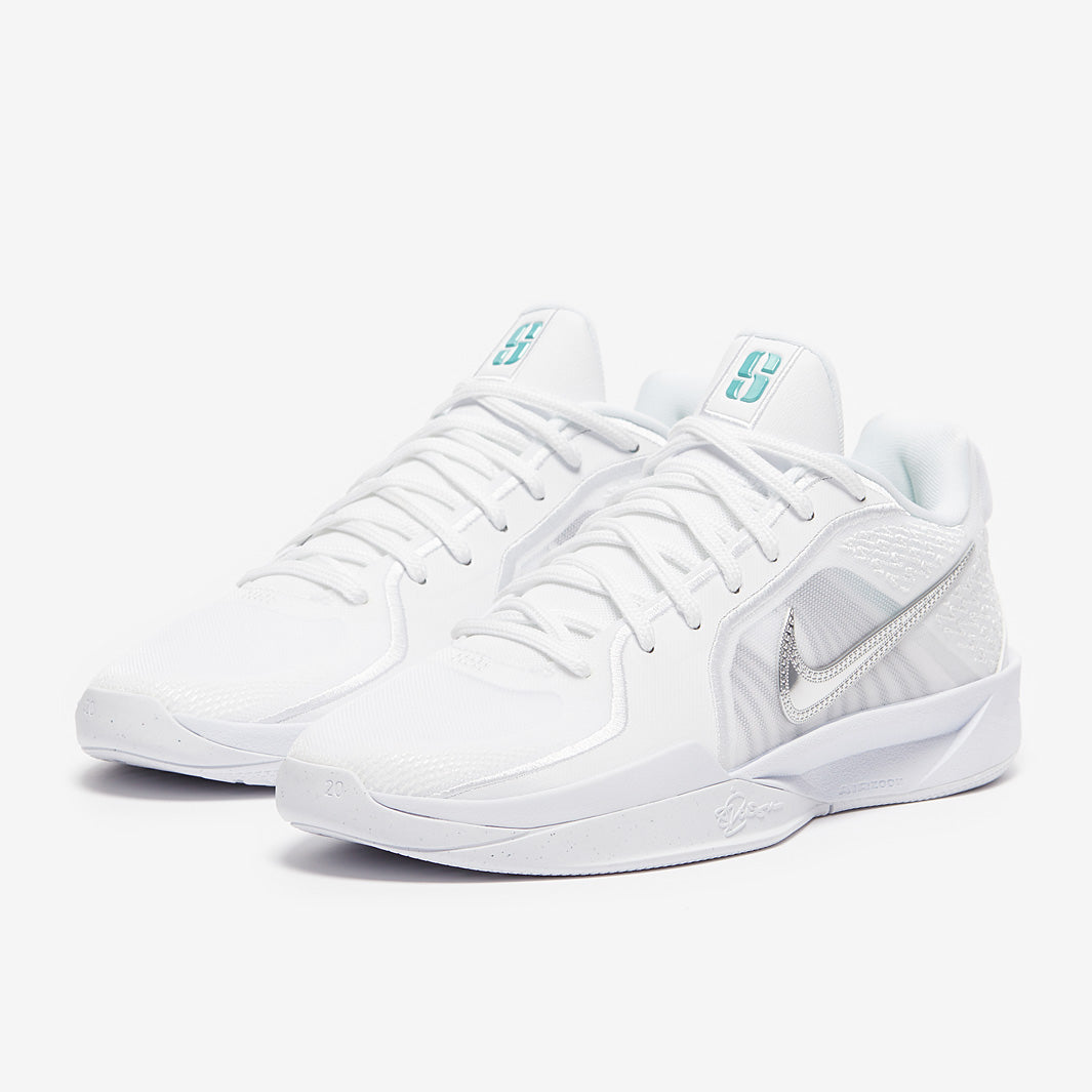 Womens Nike Sabrina 2