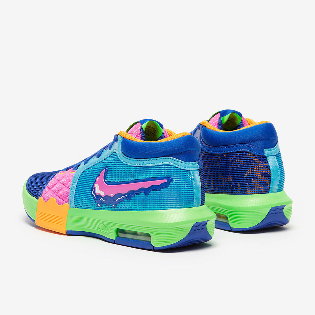 Nike LeBron Witness 8