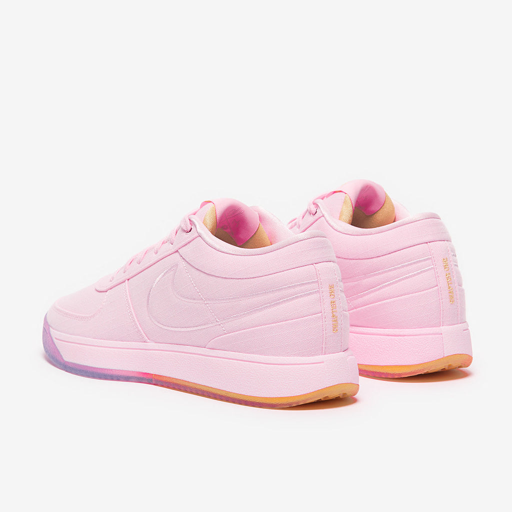 Nike Book 1