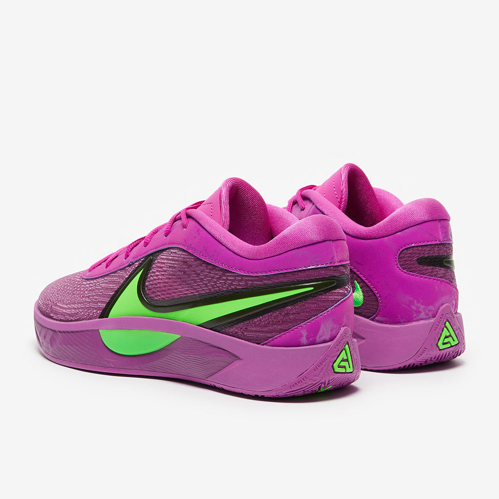 Nike Giannis Freak 6