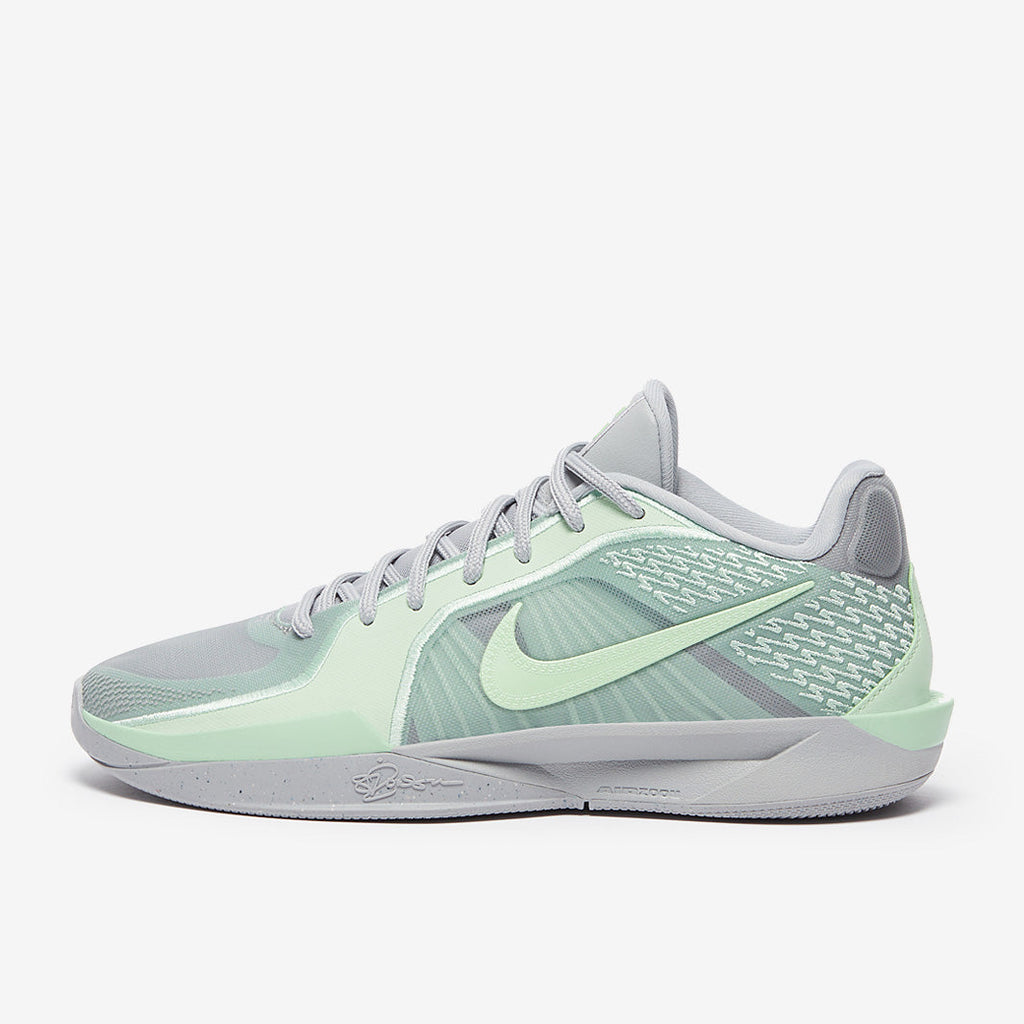 Nike Womens Sabrina 2