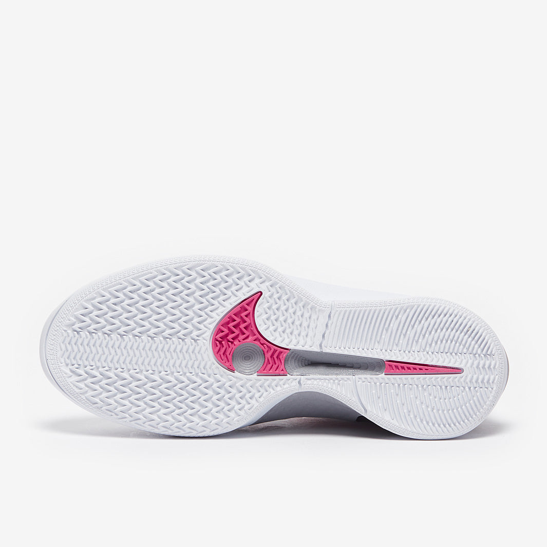 Nike Womens Sabrina 2