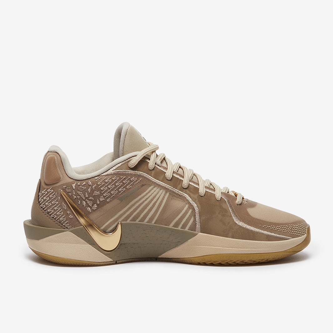 Nike Womens Sabrina 2 NRG