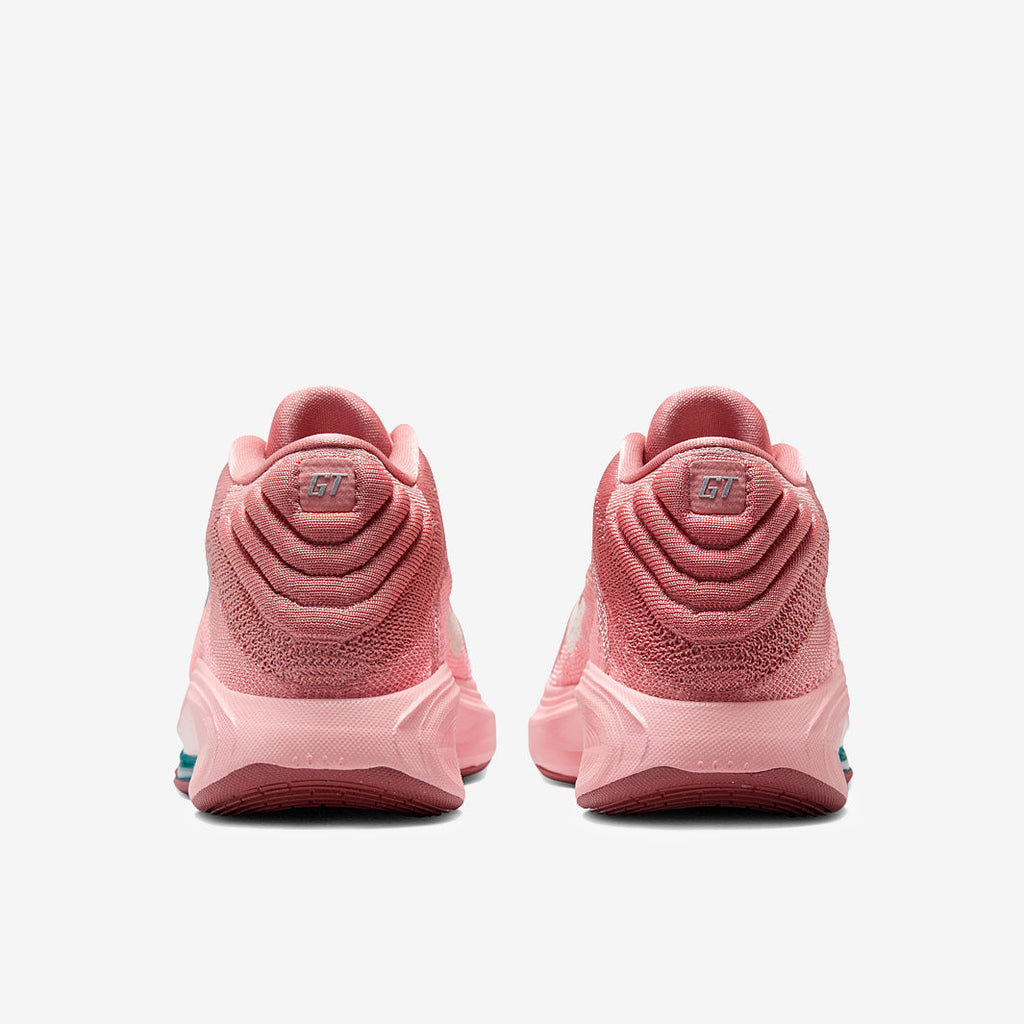 Nike G.T. Hustle 3