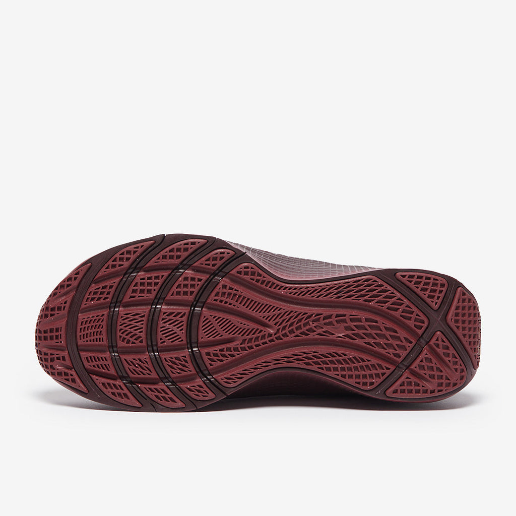 Nike LeBron TR 1