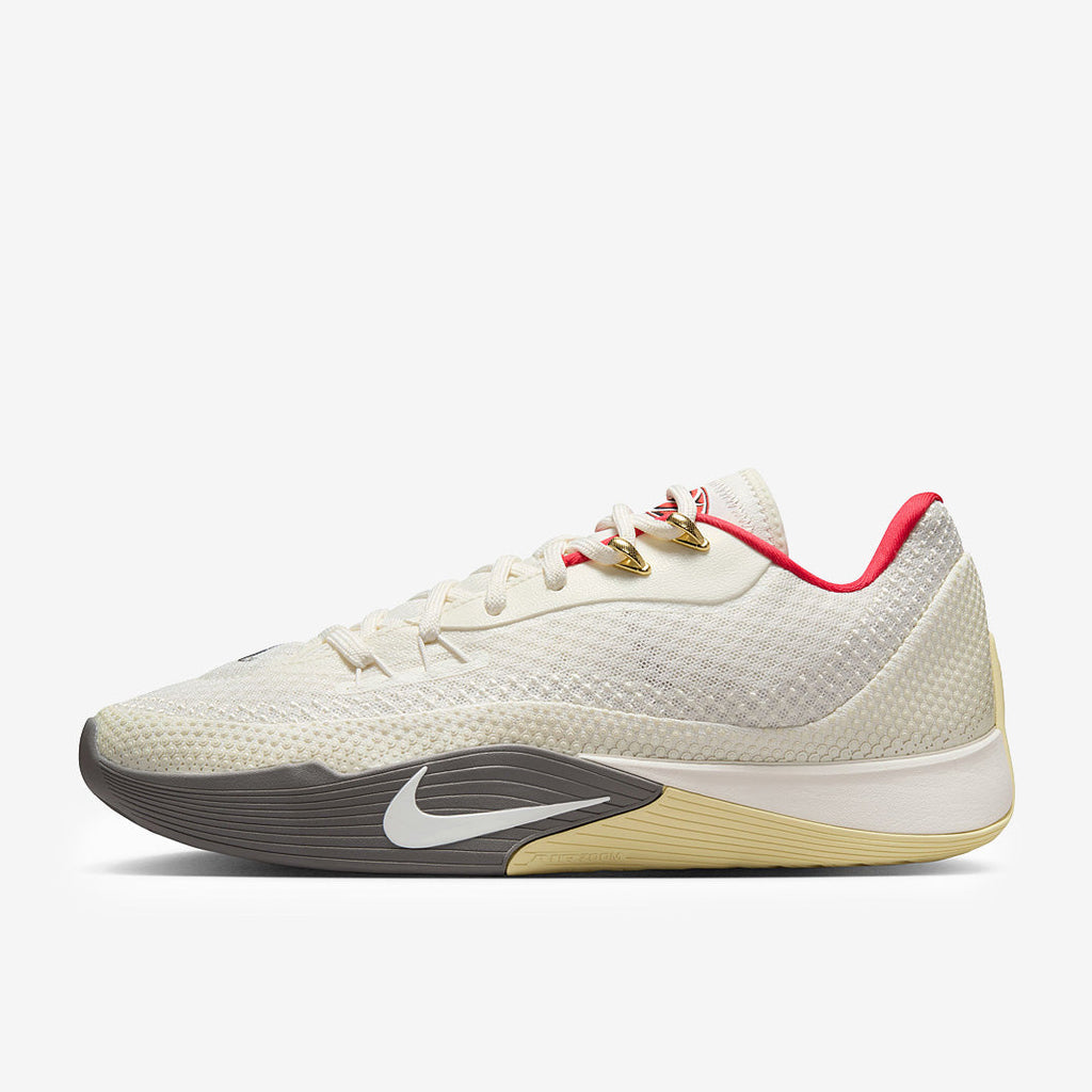 Nike S.T Flare