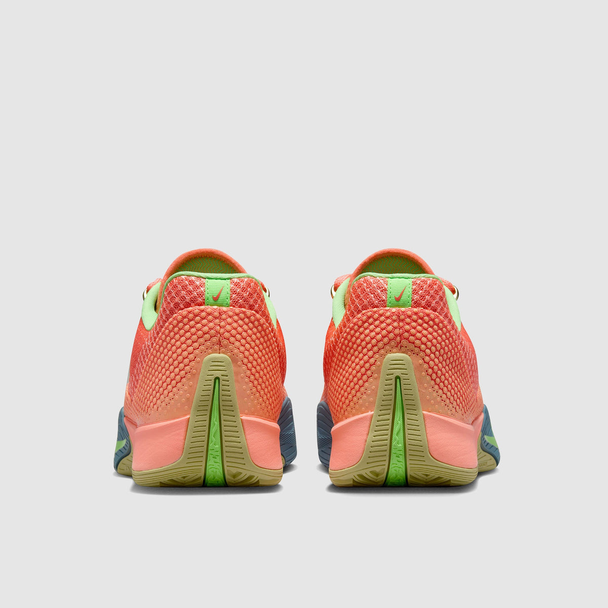 Nike S.T Flare