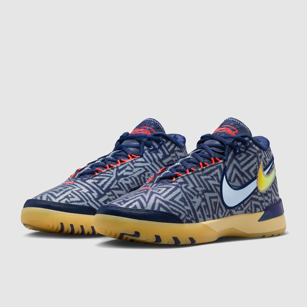 Nike LeBron NXXT Genisus
