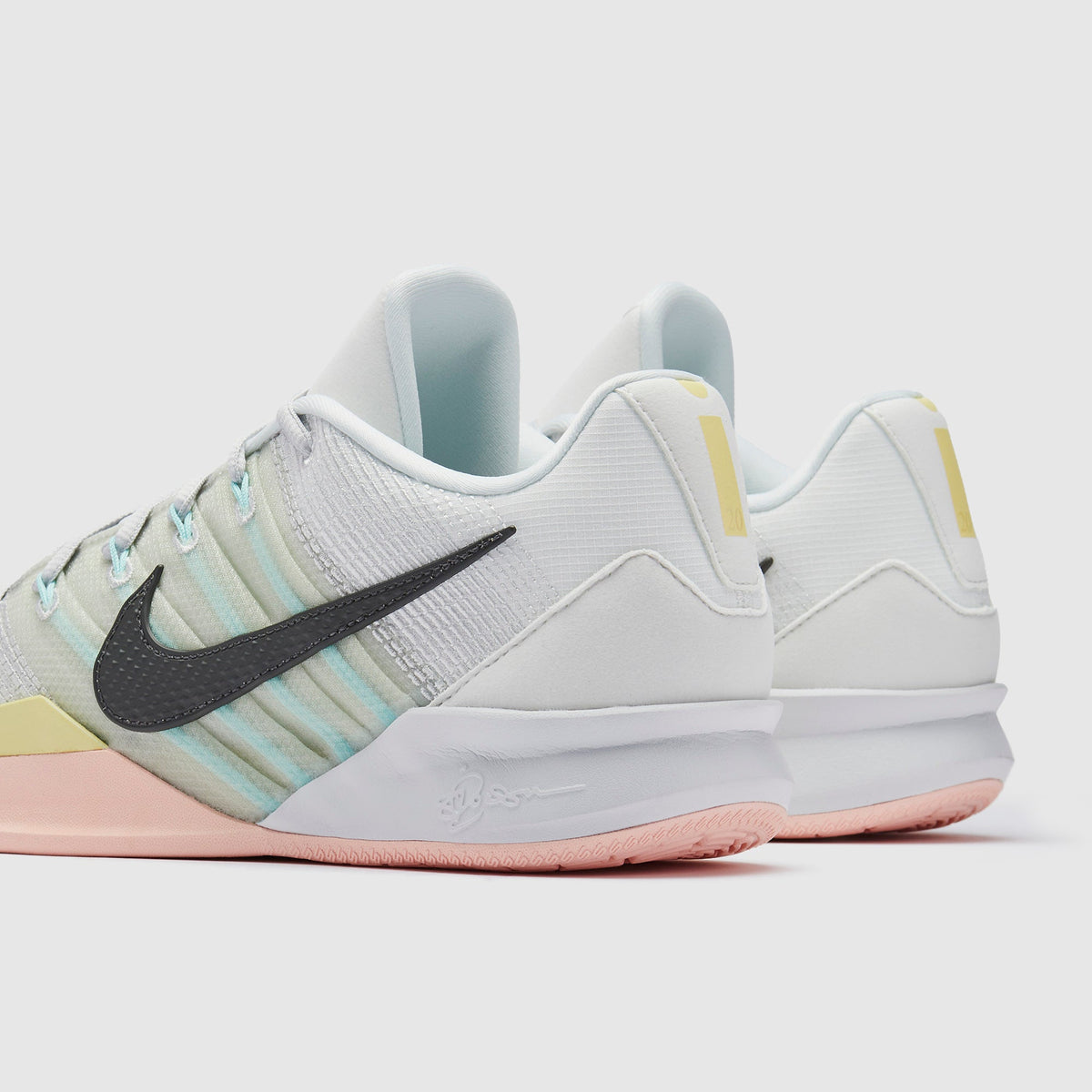 Nike Sabrina 3