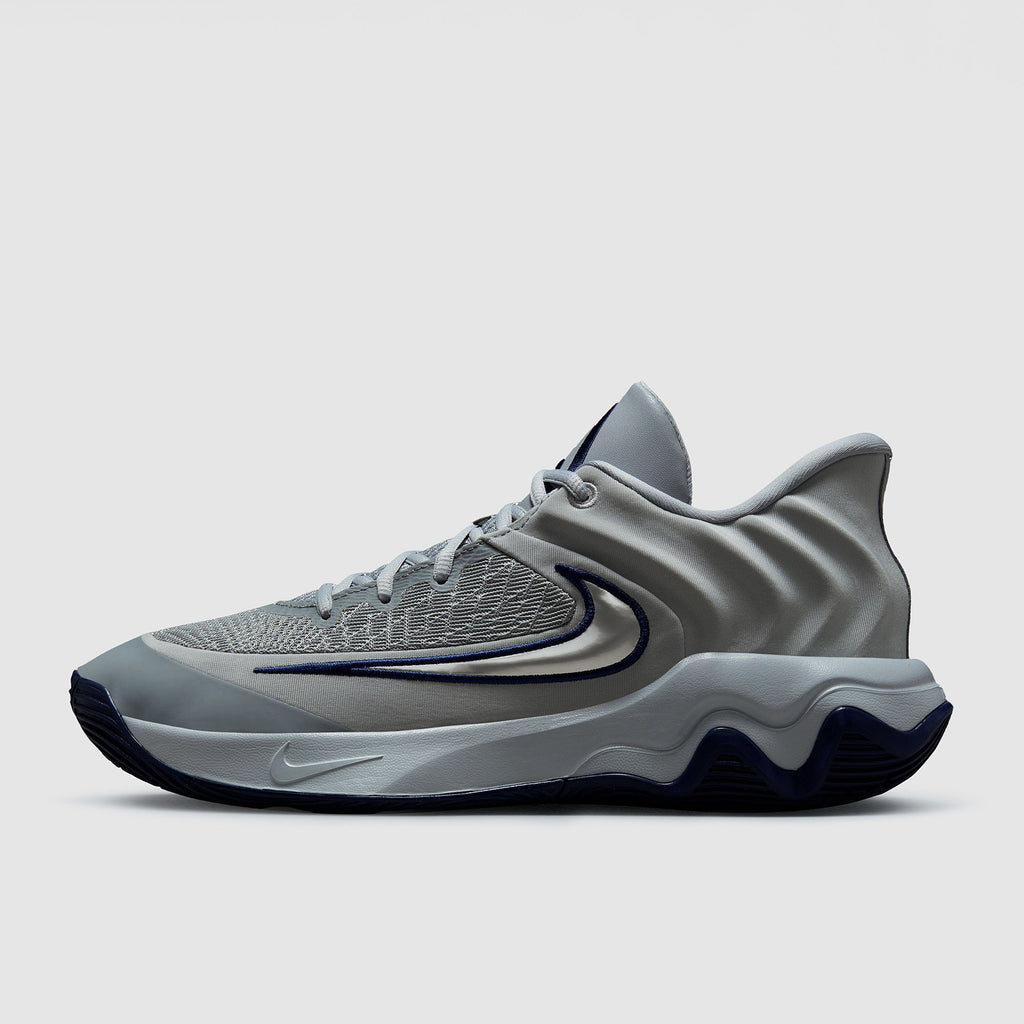 Nike Giannis Immortality 4