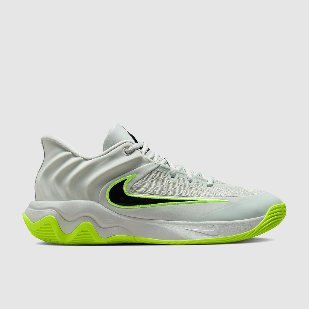 Nike Giannis Immortality 4