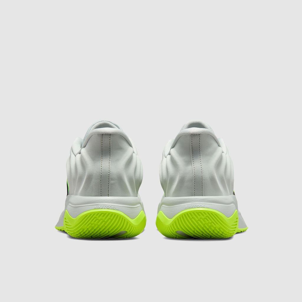 Nike Giannis Immortality 4