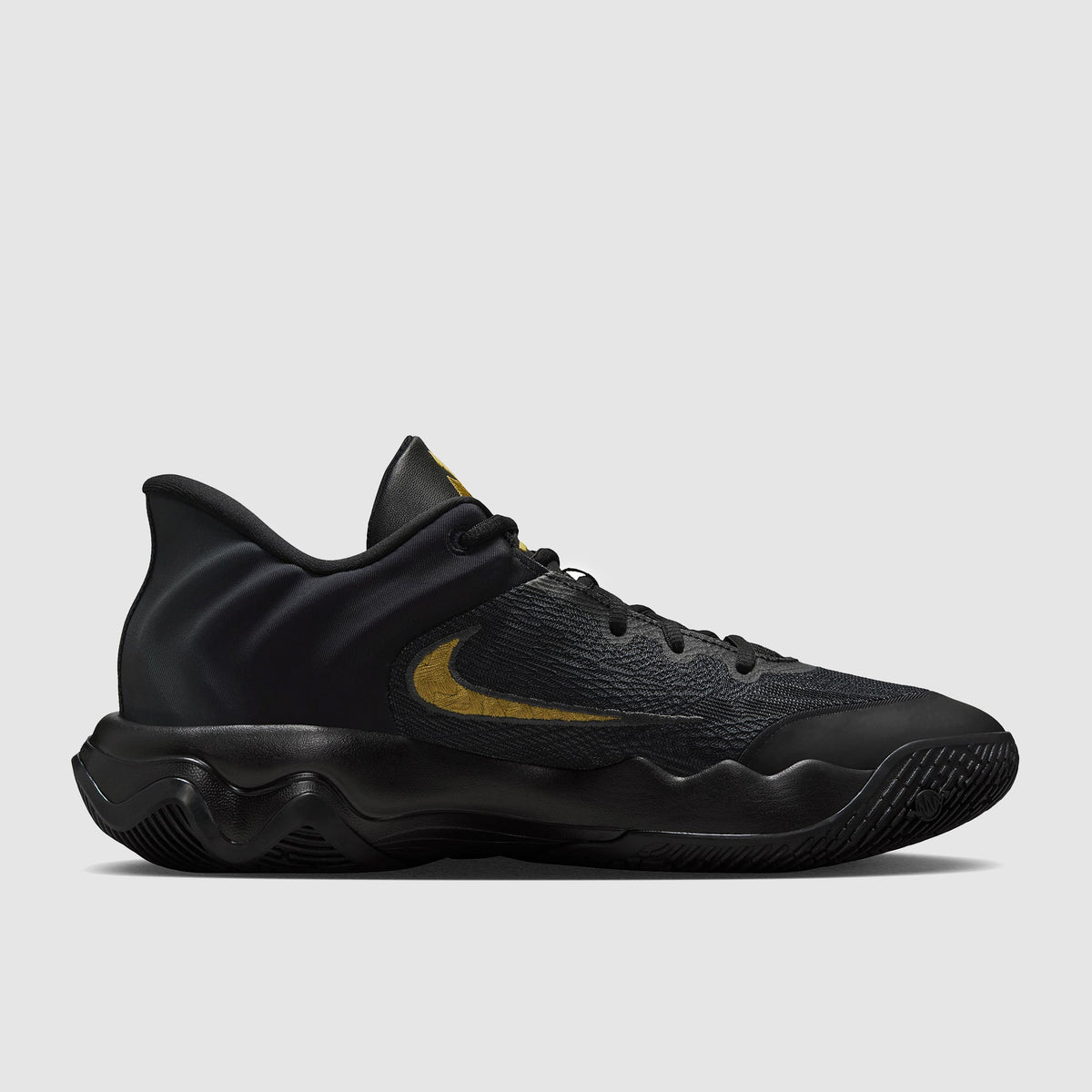 Nike Giannis Immortality 4
