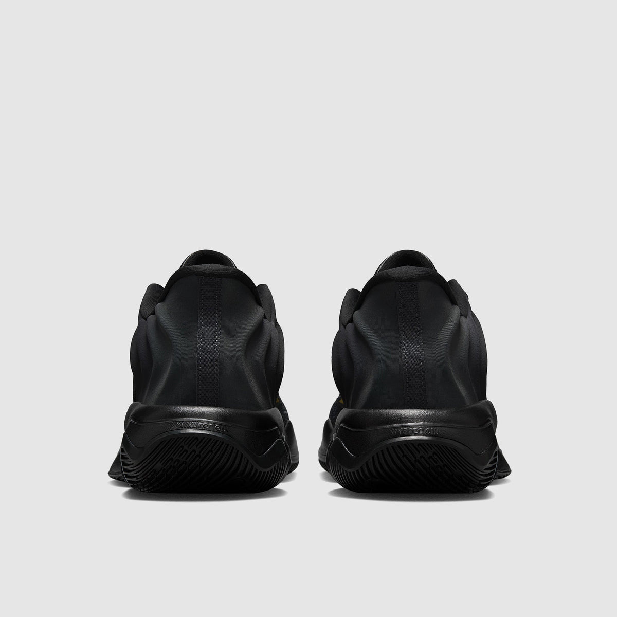 Nike Giannis Immortality 4
