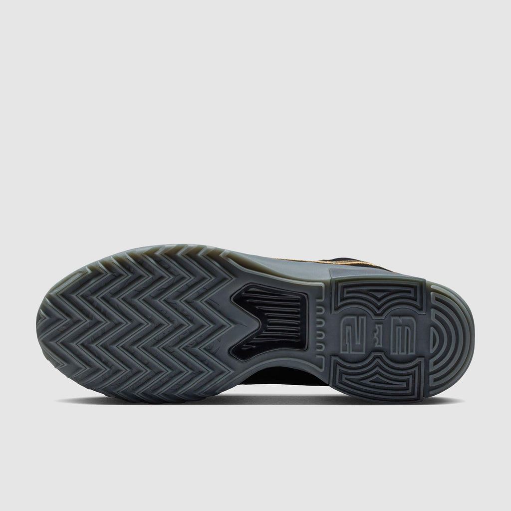 Nike LeBron Witness IX