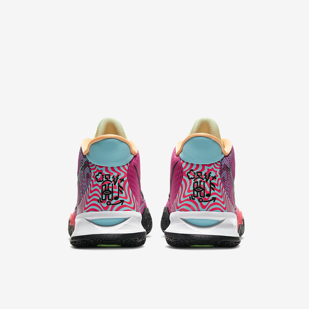 Nike Kyrie 7 NRG
