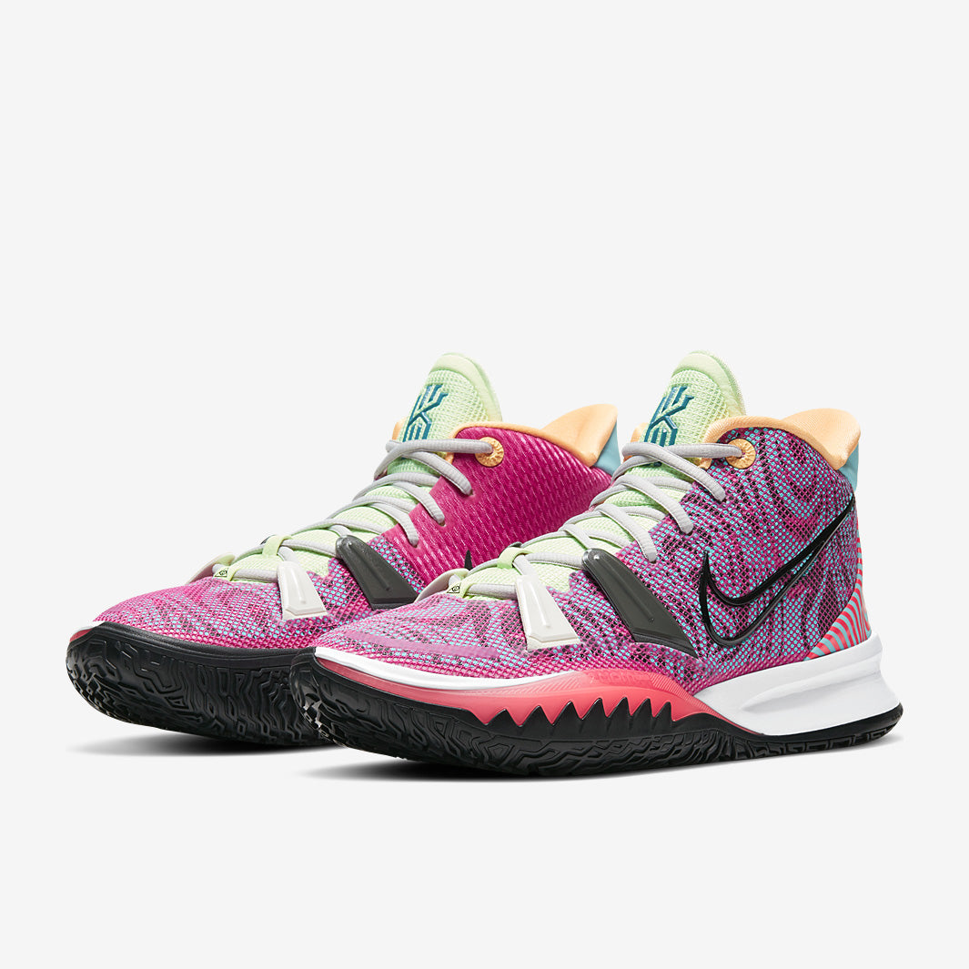 Nike Kyrie 7 NRG