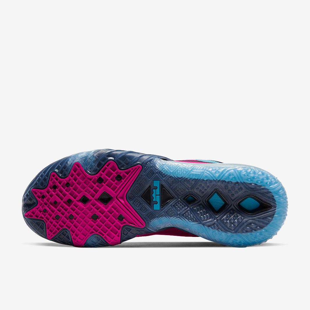 Nike LeBron 18 'Fireberry'