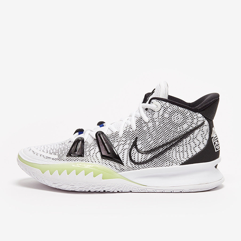 Nike Kyrie 7