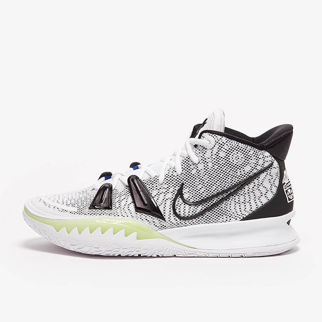 Nike Kyrie 7