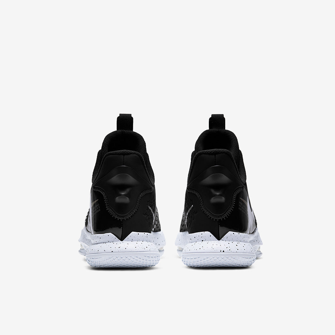 Nike Lebron Witness V