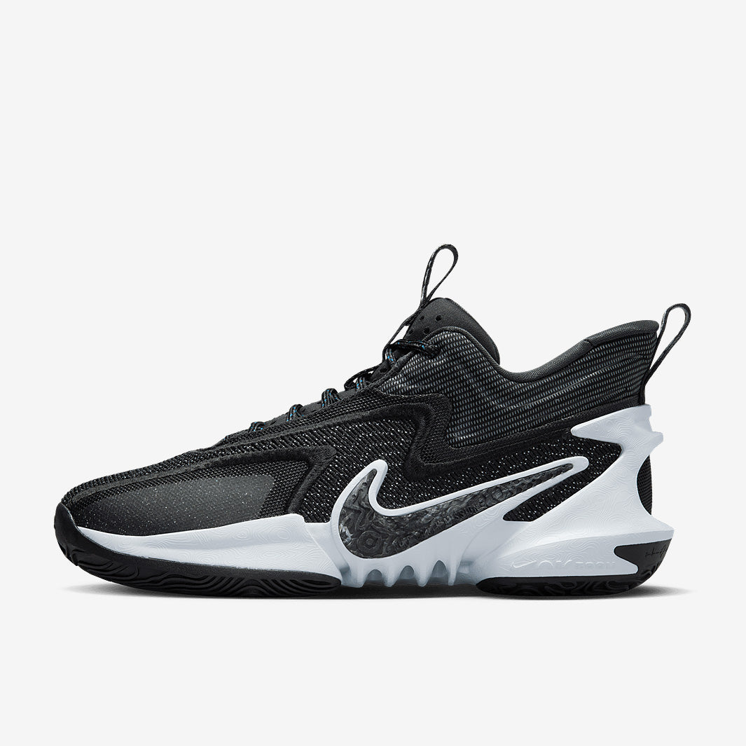 Nike Cosmic Unity 2
